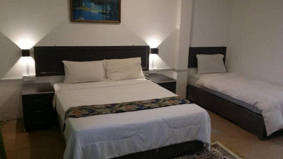 Green Town Hotel & Resort พอร์ตดิ๊กสัน ภายนอก รูปภาพ
