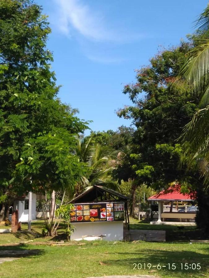 Green Town Hotel & Resort พอร์ตดิ๊กสัน ภายนอก รูปภาพ