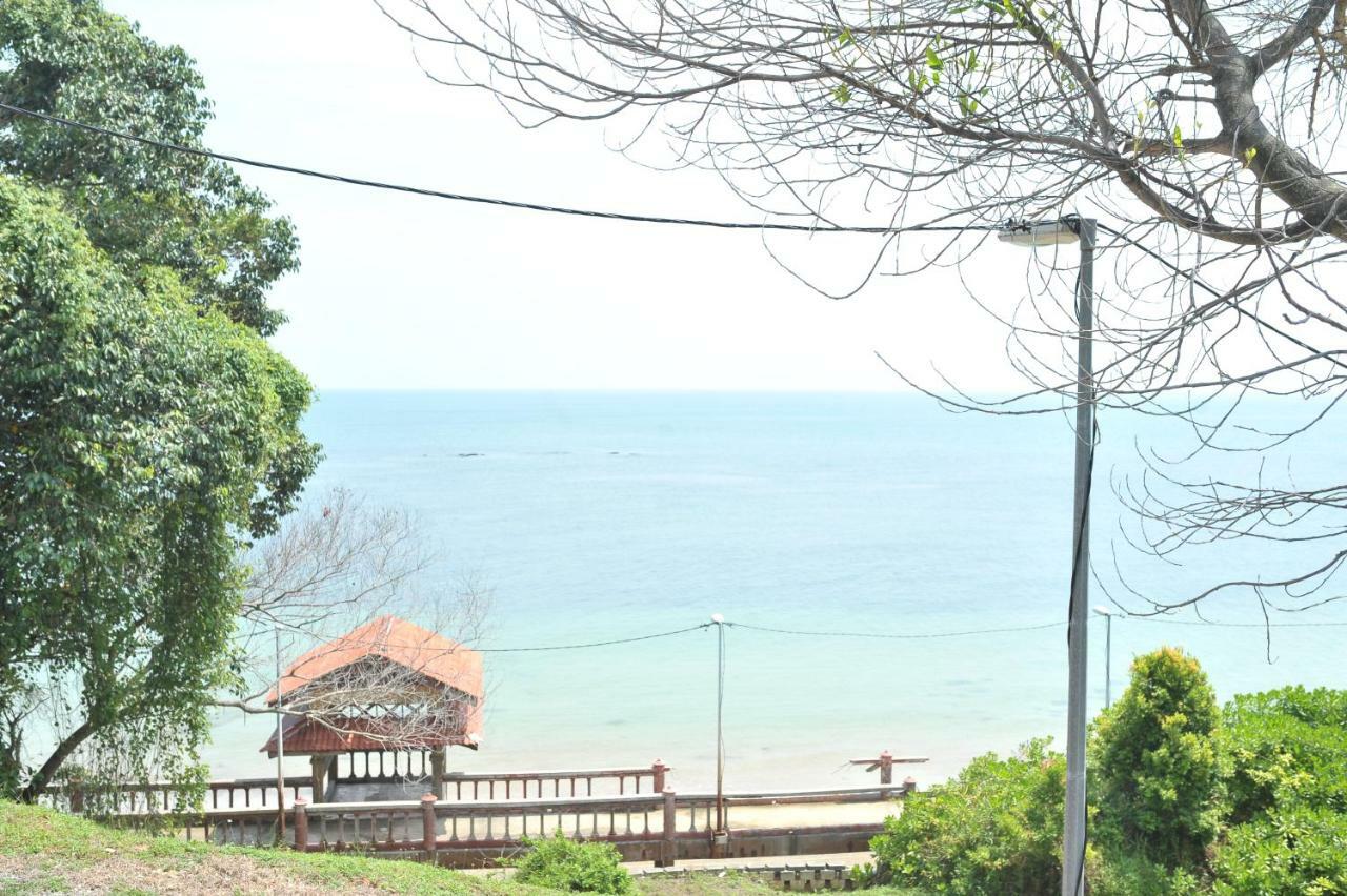 Green Town Hotel & Resort พอร์ตดิ๊กสัน ภายนอก รูปภาพ