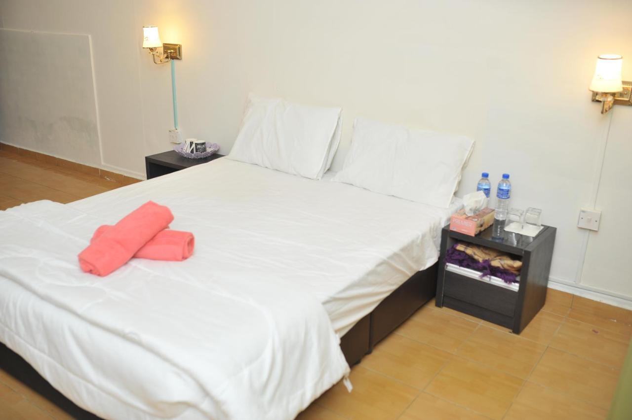 Green Town Hotel & Resort พอร์ตดิ๊กสัน ภายนอก รูปภาพ