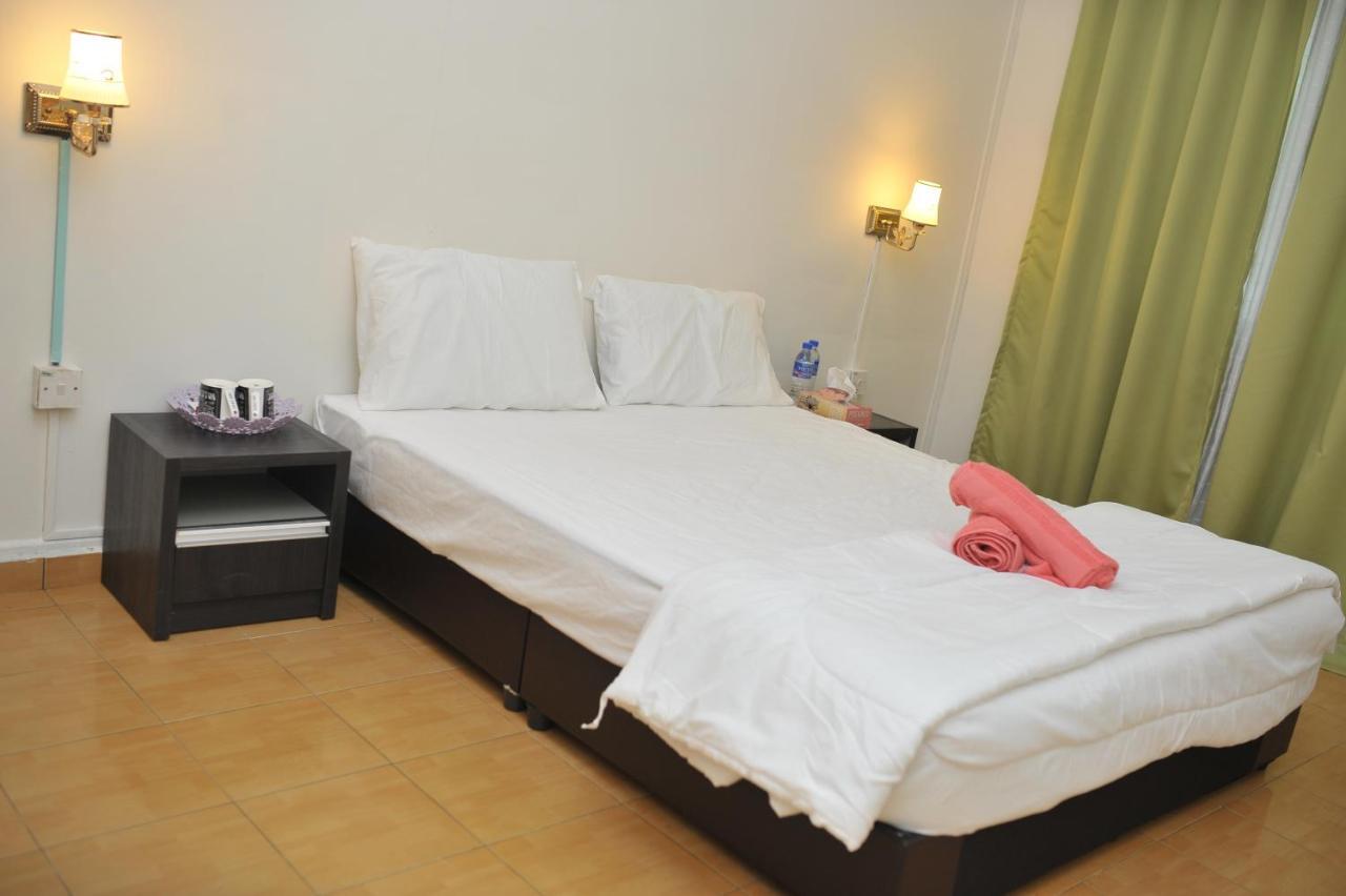 Green Town Hotel & Resort พอร์ตดิ๊กสัน ภายนอก รูปภาพ
